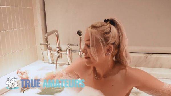 Chelsea Vegas' POV bath & man-on-doggy-style action with her busty tits and manly body on royalboobs.com