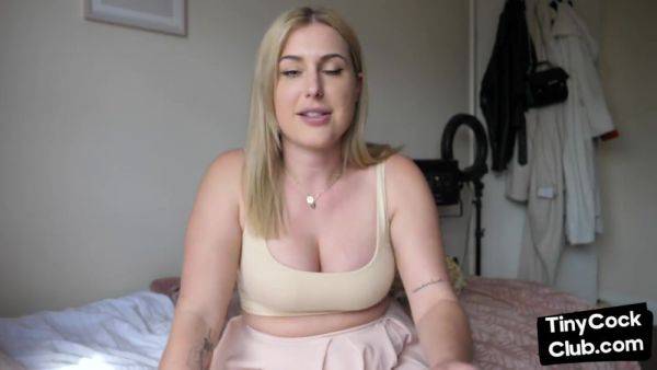Solo SPH busty femdom babe talks dirty about losers - Britain on royalboobs.com