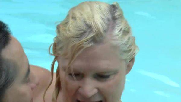 Fuck with Busty Hot Woman in Swimming Pool on royalboobs.com